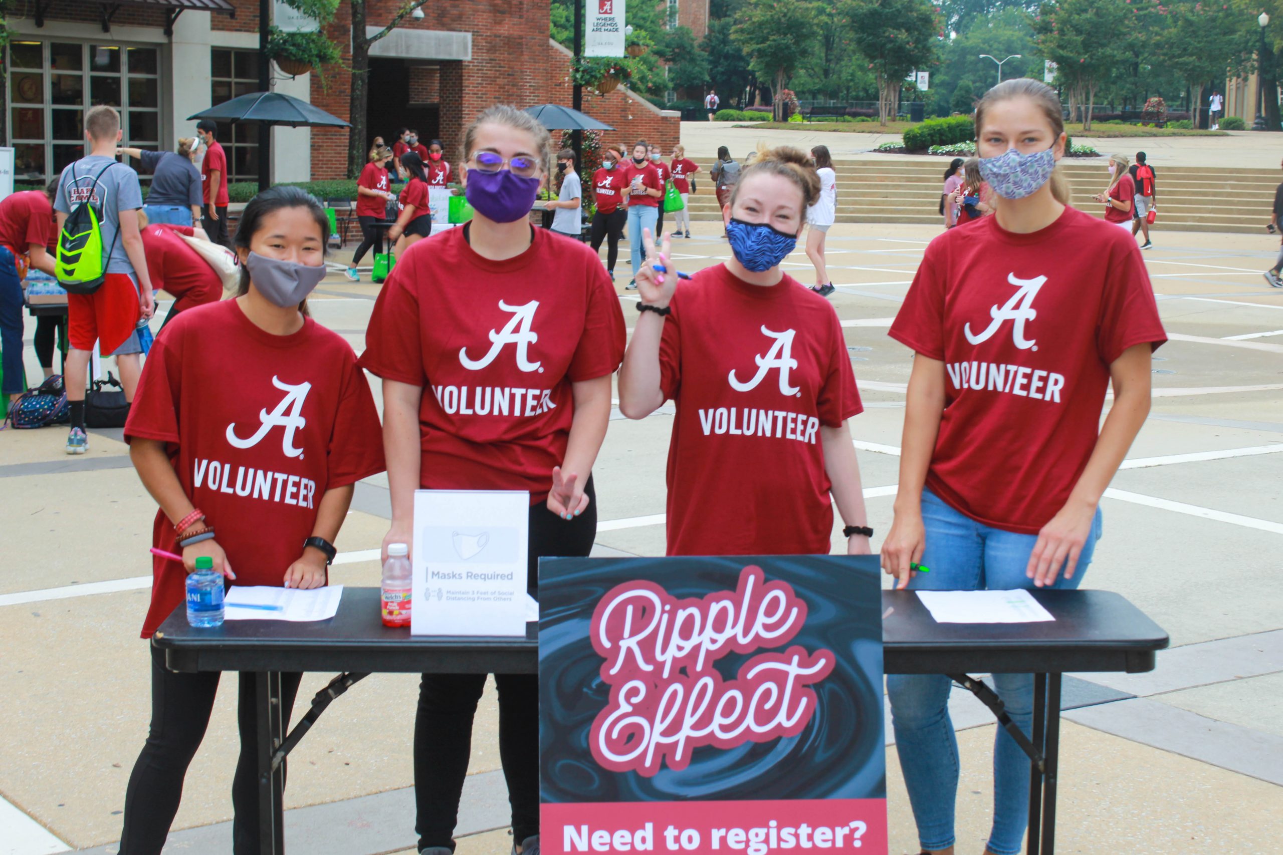 Bama Students Reach Past Campus to Help the Community